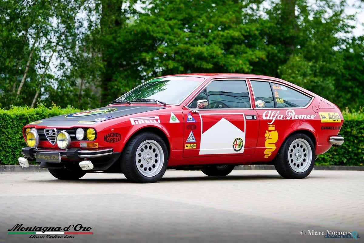 1975' Alfa Romeo Alfetta photo #3