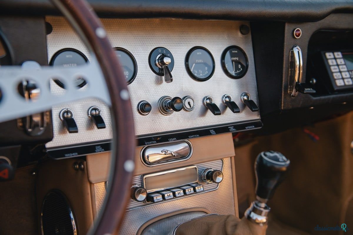 1963' Jaguar E-Type photo #5