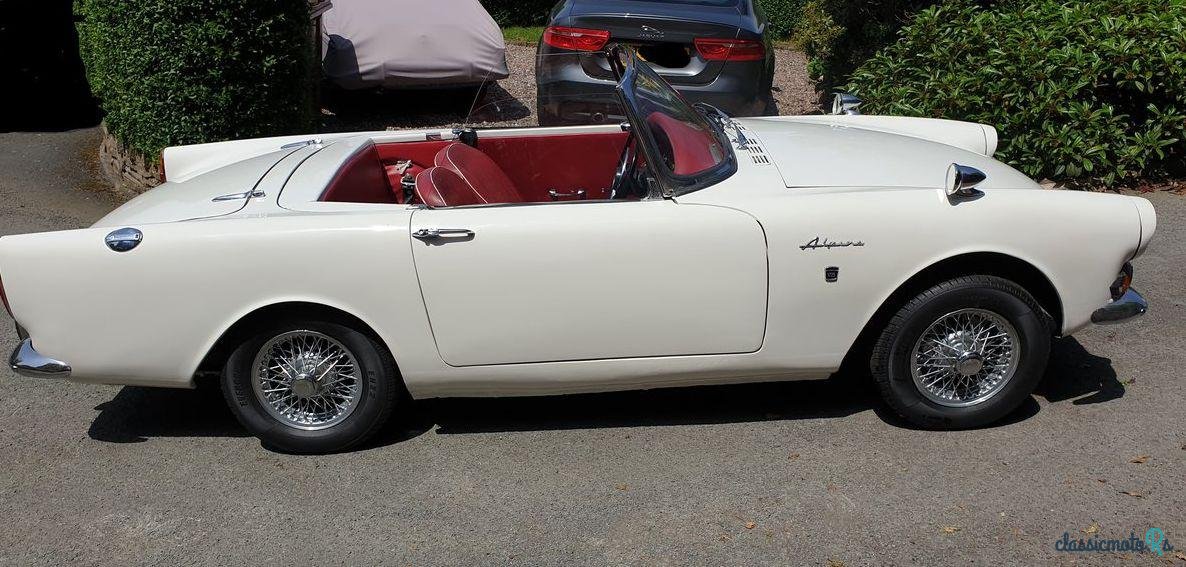 1965' Sunbeam Alpine Series V photo #1