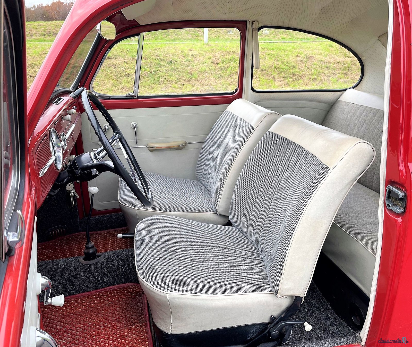 1966' Volkswagen Beetle photo #2