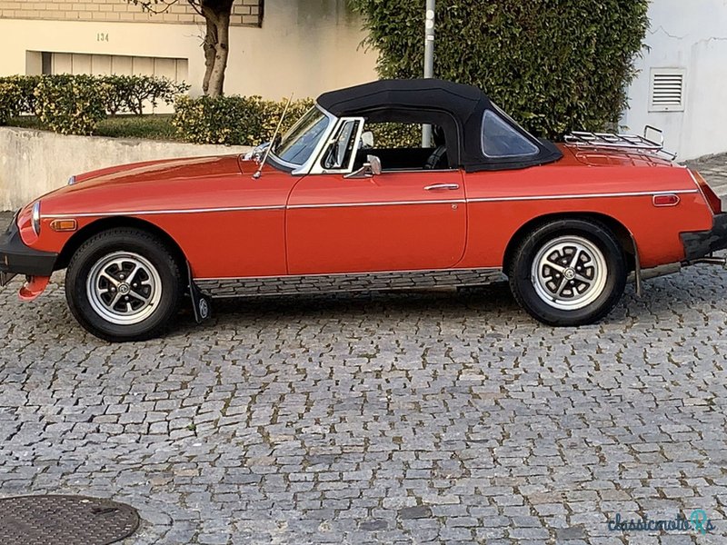 1975' MG MGB photo #1