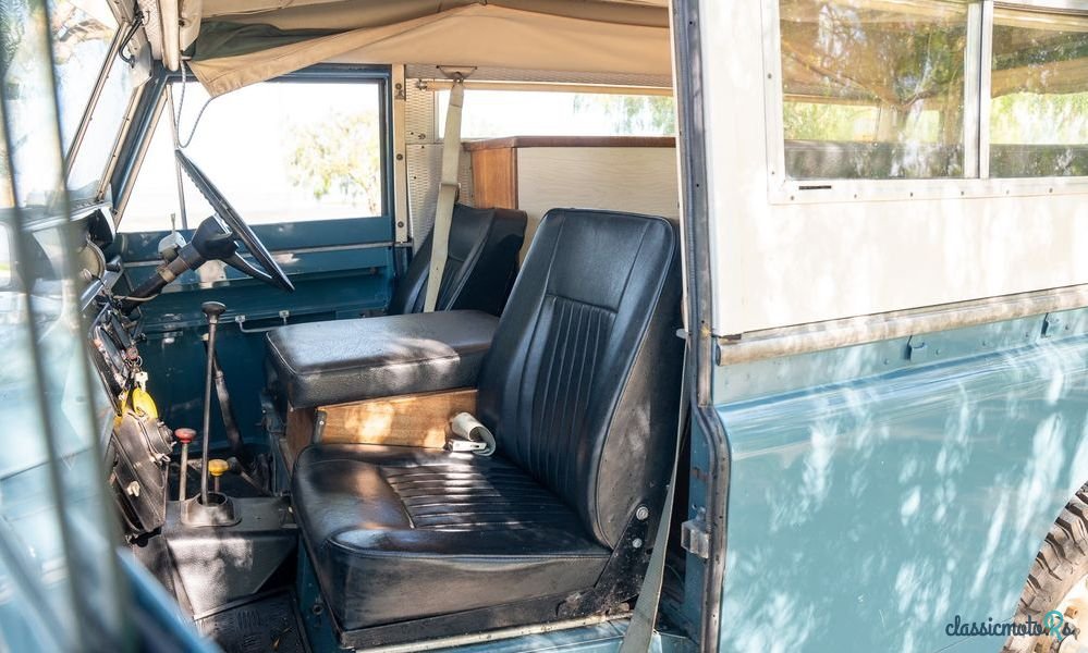 1970' Land Rover Serie III photo #5