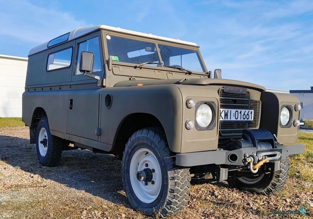 1975' Land Rover photo #6