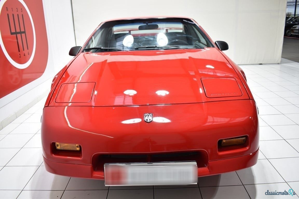 1987' Pontiac Fiero photo #4