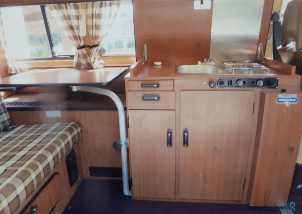 1979' Volkswagen Multivan photo #6