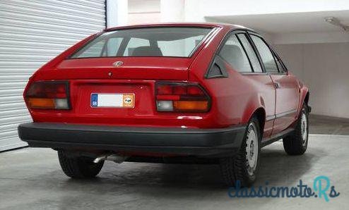 1981' Alfa Romeo Gtv 2.0 photo #1