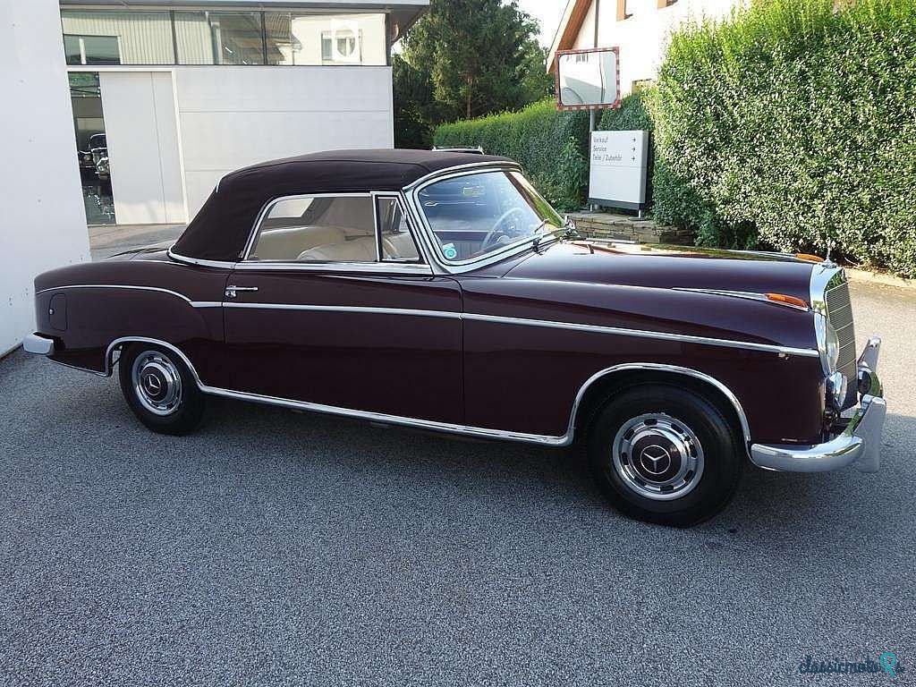 1957' Mercedes-Benz 220 S photo #3