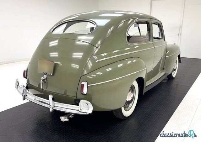 1941' Ford Super Deluxe photo #5