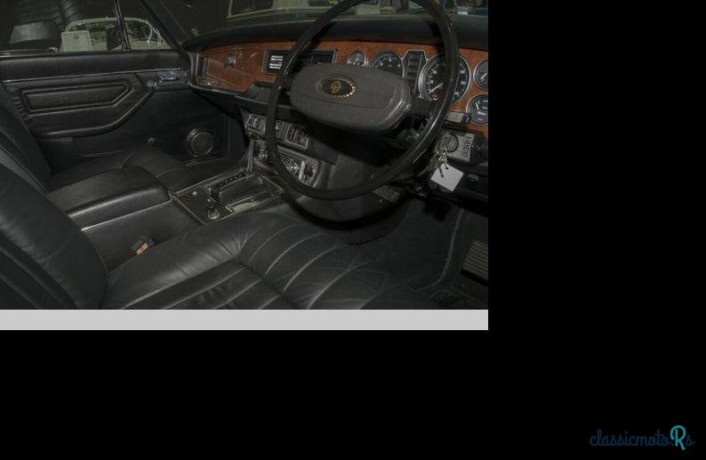 1973' Daimler Sovereign 4.2 photo #1