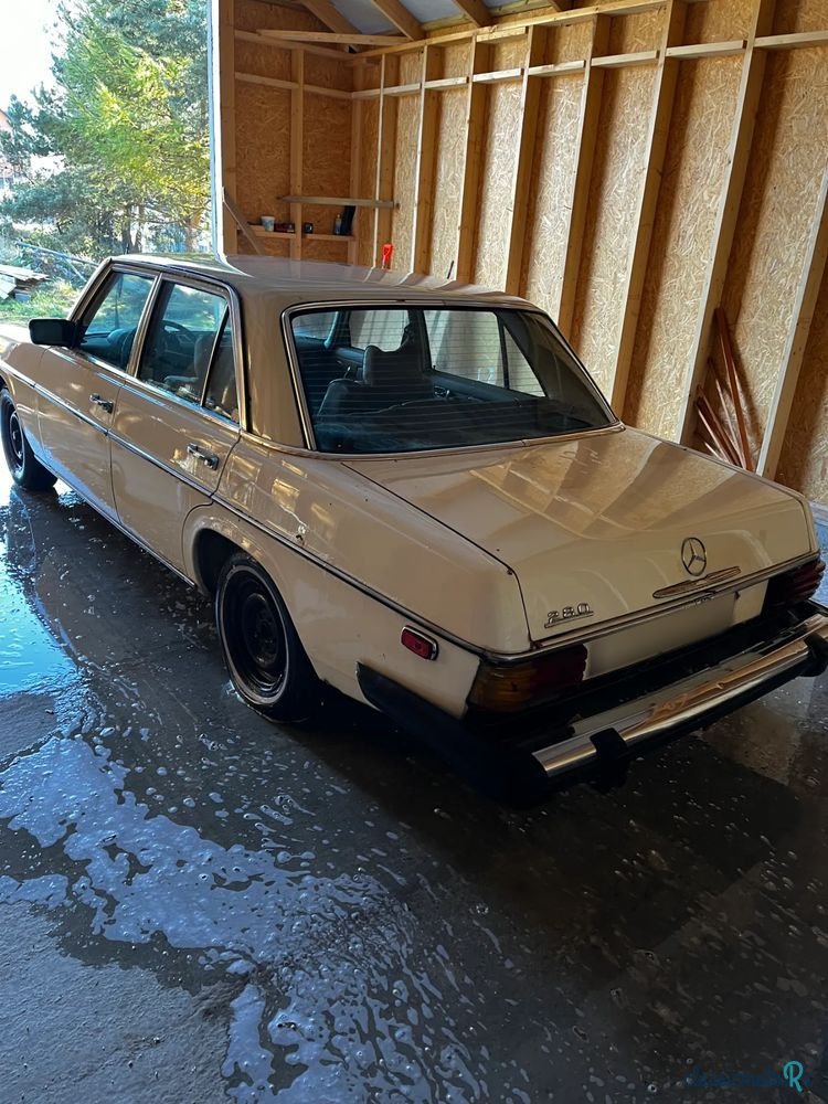 1974' Mercedes-Benz Klasa E photo #4