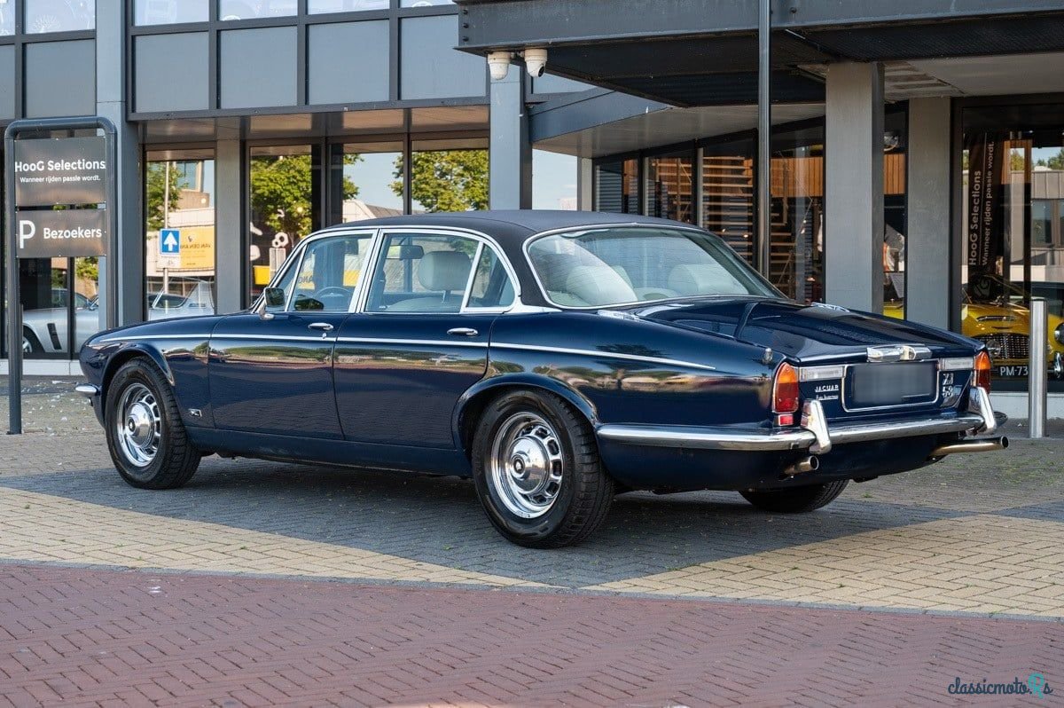 1976' Jaguar XJ photo #3