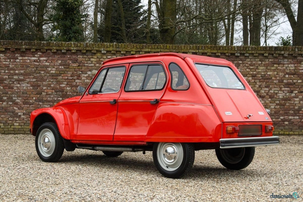 1980' Citroen Dyane photo #2