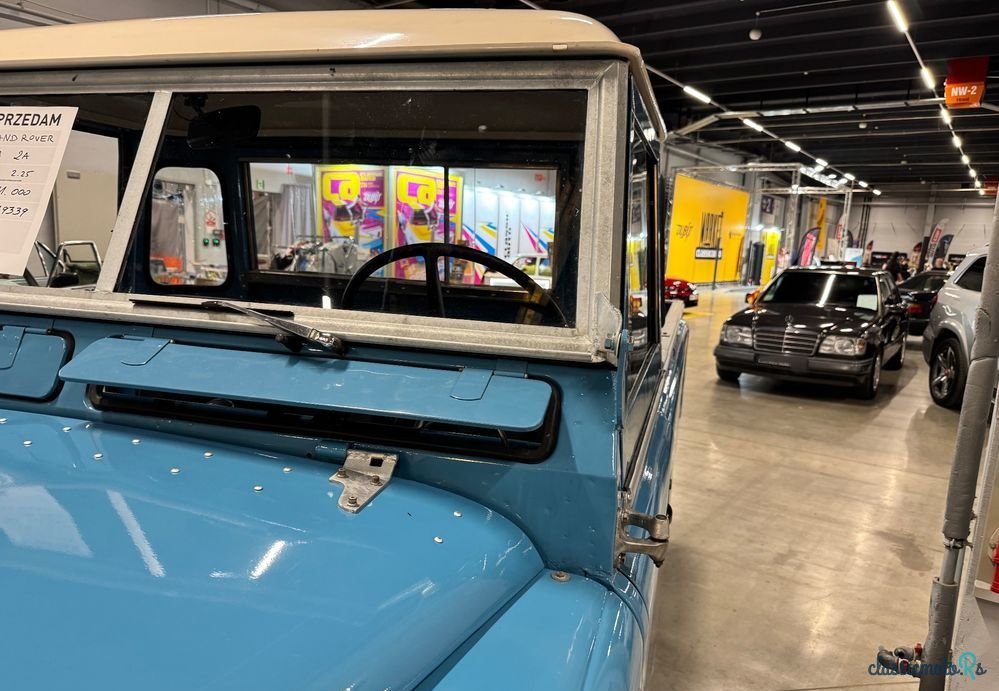 1969' Land Rover photo #3