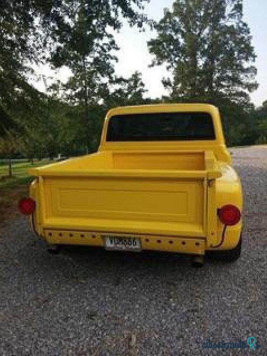 1968' Chevrolet C/K Trucks photo #4