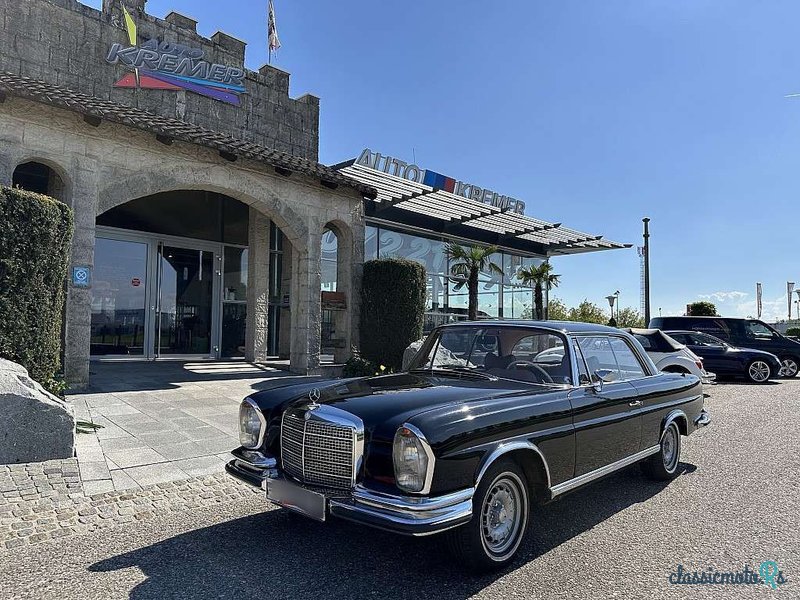1970' Mercedes-Benz 280 photo #2