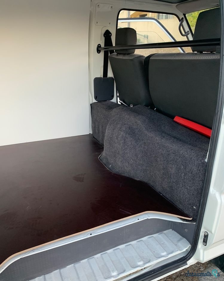 1990' Mitsubishi L300 2.5 D P05 photo #4