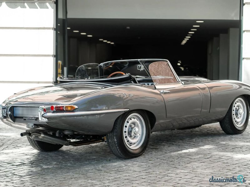 1962' Jaguar E-Type photo #2
