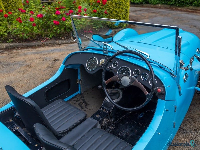 1948' Healey Silverstone photo #5