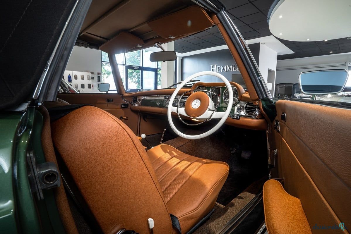 1971' Mercedes-Benz 280 photo #4