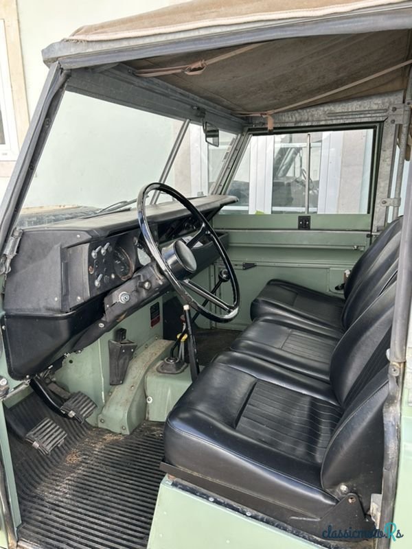 1980' Land Rover Serie III photo #2