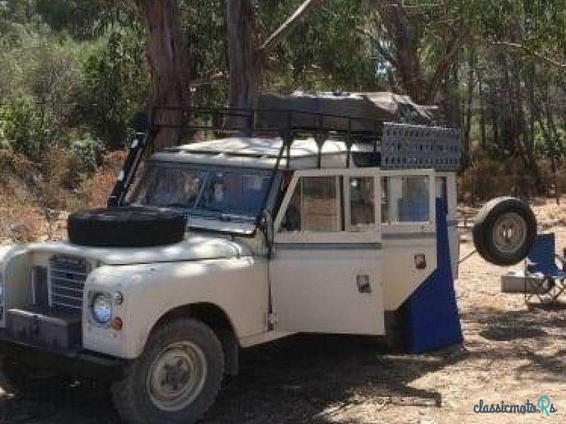 1982' Land Rover 88 photo #4