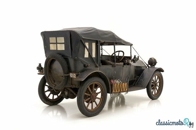 1913' Hupmobile Model 32 photo #3