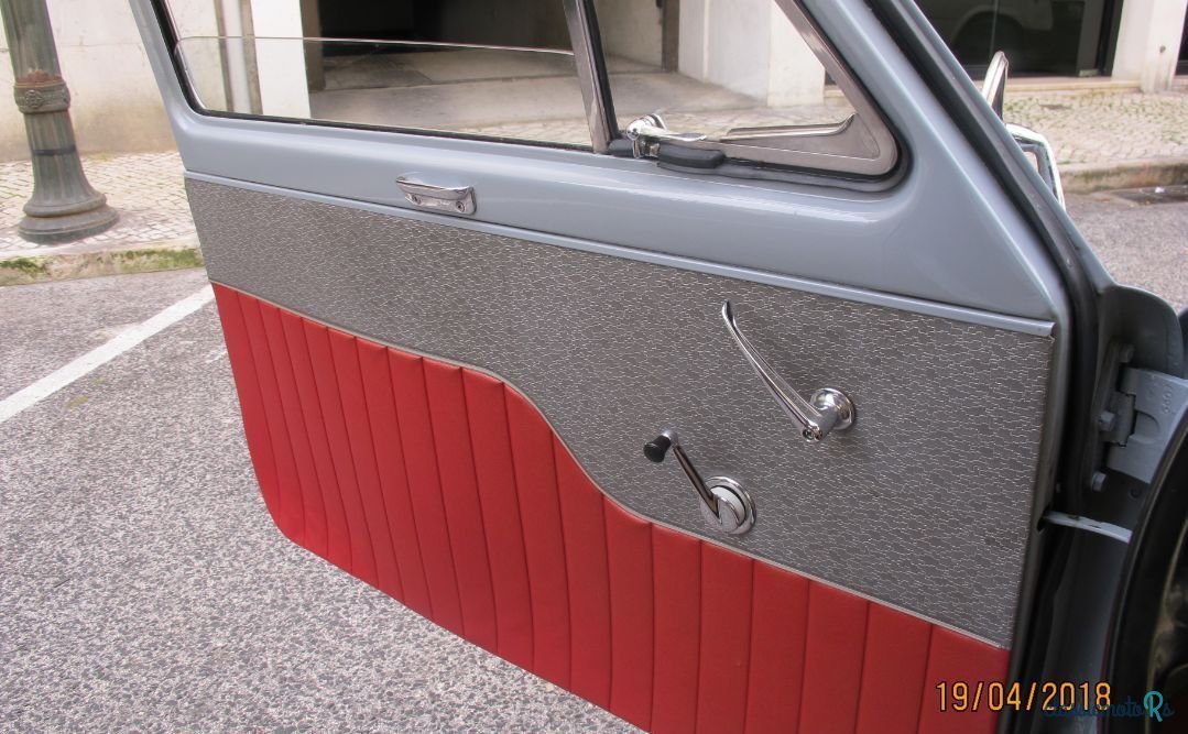 1962' Austin A40 photo #3