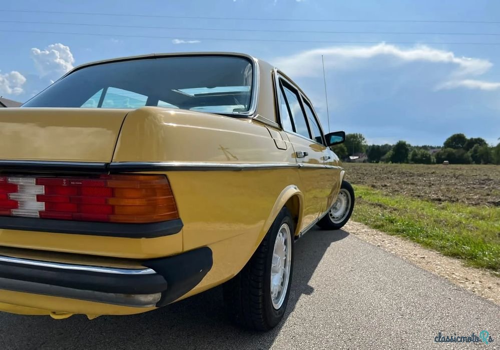 1980' Mercedes-Benz W123 photo #2