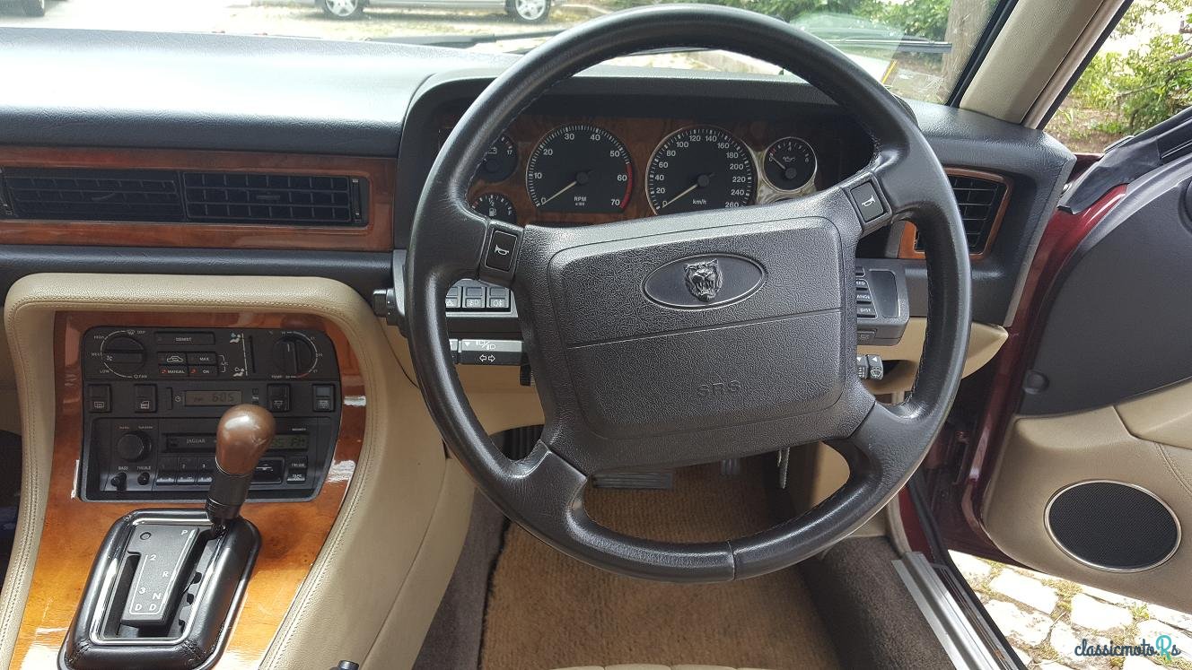 1993' Jaguar XJ Sport photo #6