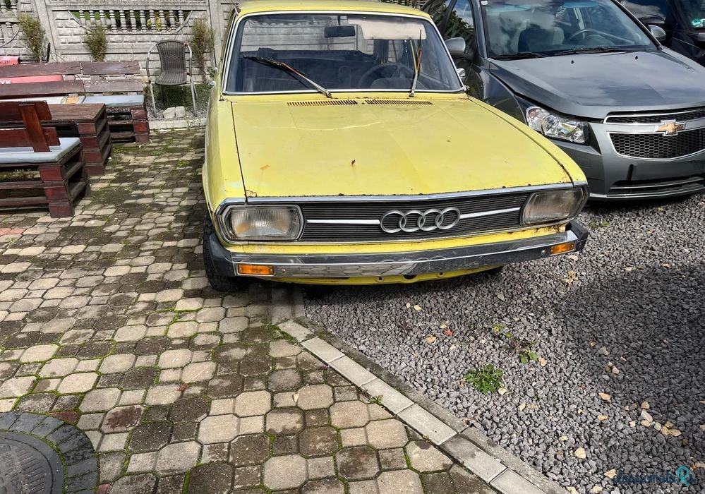 1975' Audi 100L photo #2