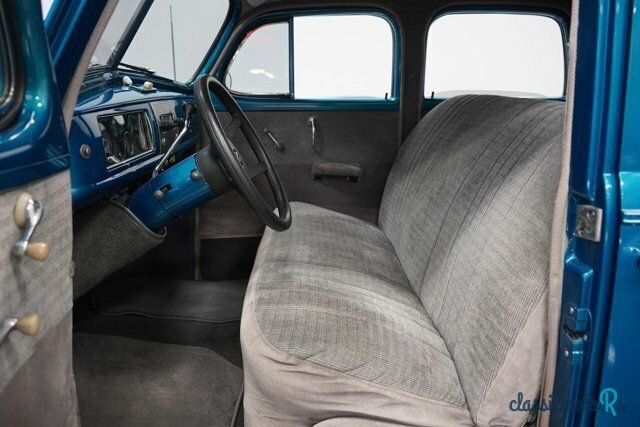 1939' Oldsmobile Series 60 photo #2