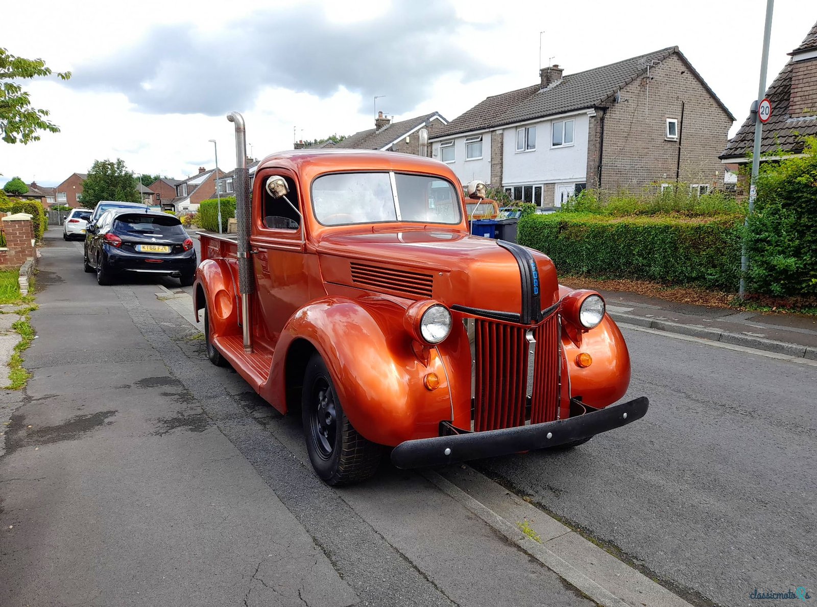 1940' Ford Pick Up photo #3