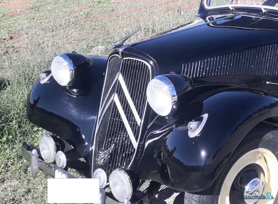 1952' Citroen 11 photo #3