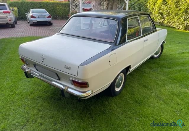 1972' Opel Kadett photo #5