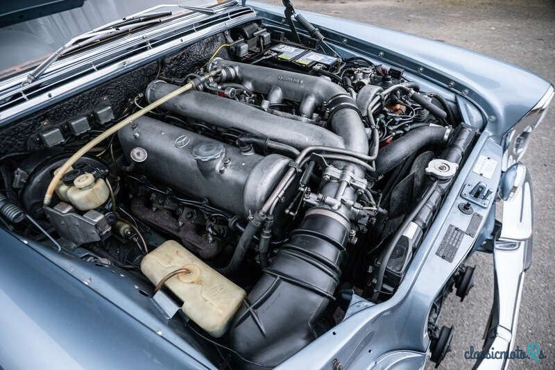 1971' Mercedes-Benz 300 photo #3