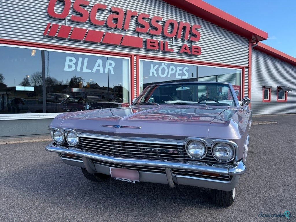 1965' Chevrolet Impala photo #4