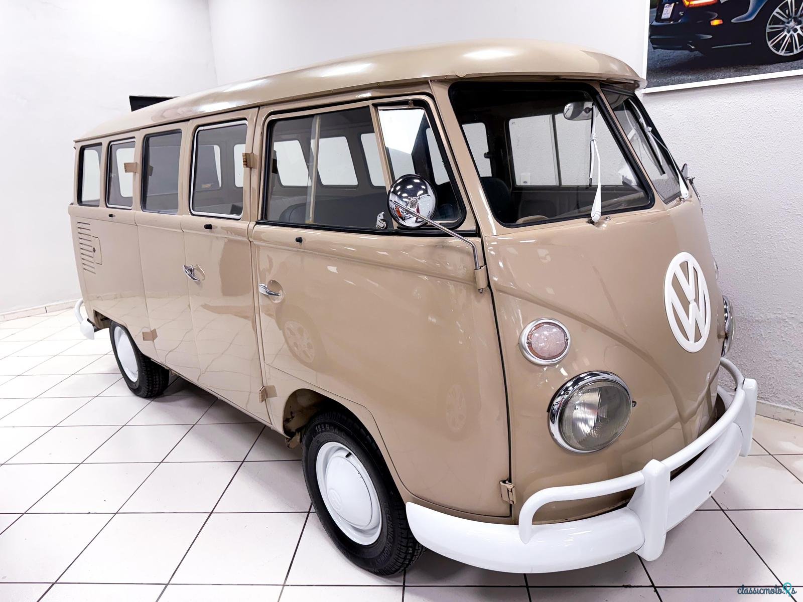 1970' Volkswagen Vans photo #3