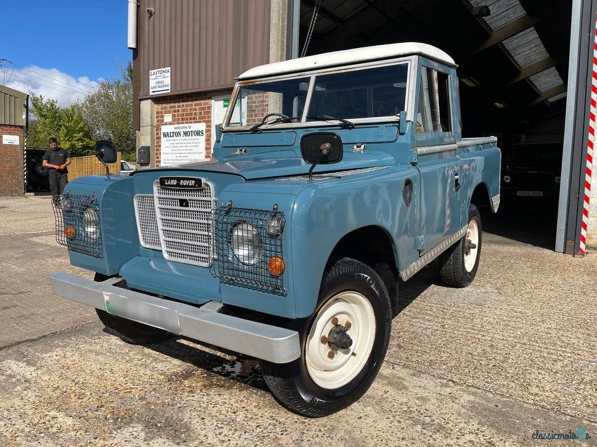 1978' Land Rover Series III photo #2