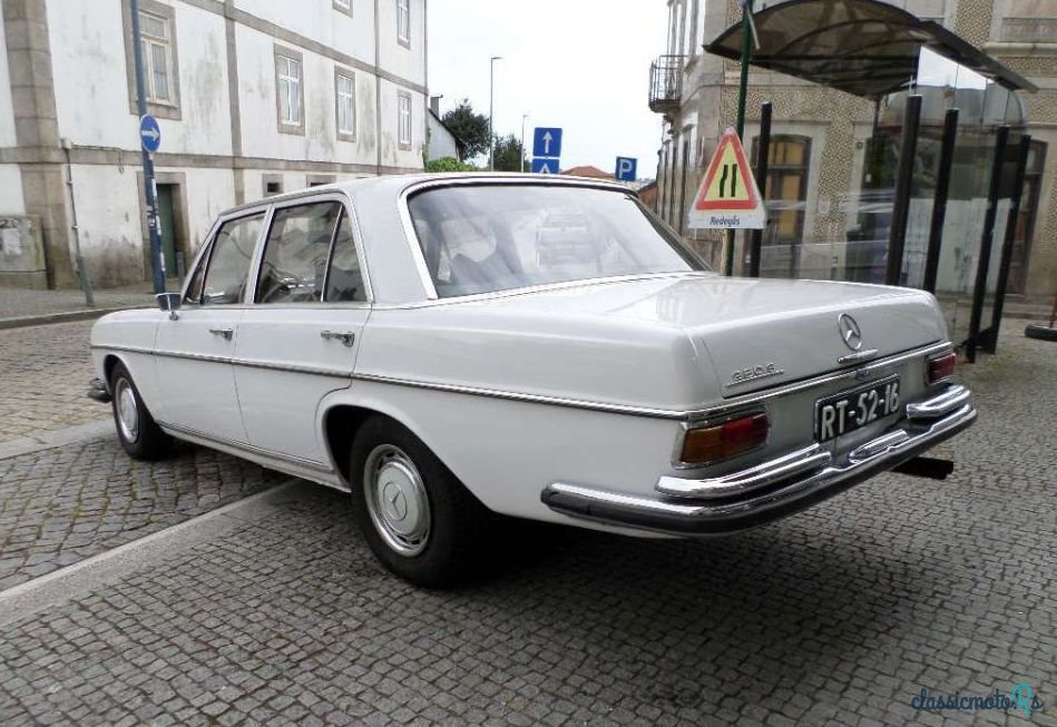 1970' Mercedes-Benz S-280 Sedan photo #4