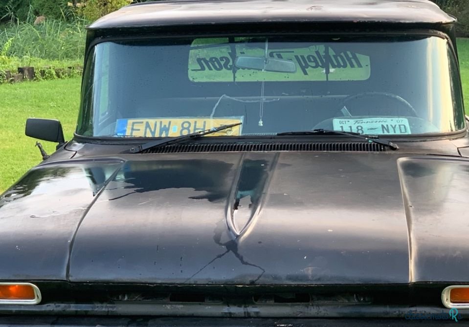 1961' Chevrolet C-10 photo #6