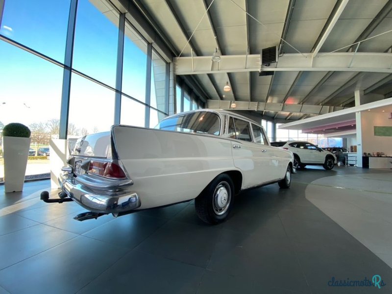 1965' Mercedes-Benz Klasa S photo #5