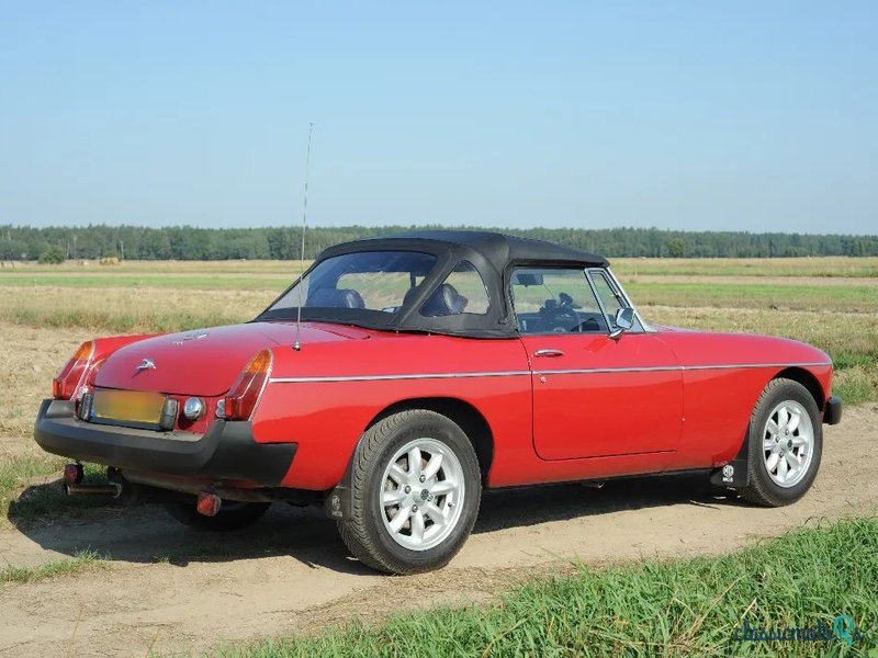 1977' MG MGB photo #3