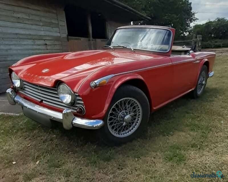 1965' Triumph TR4 photo #1