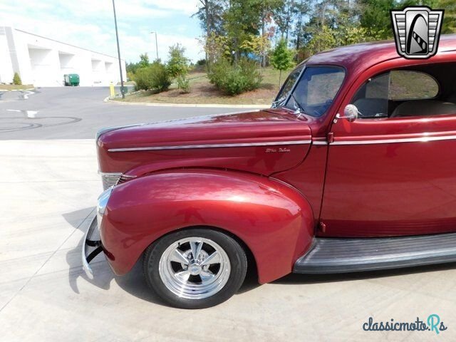 1940' Ford Deluxe photo #5