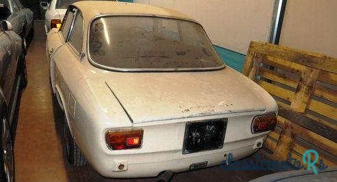 1969' Alfa Romeo 1750 Gtv photo #3