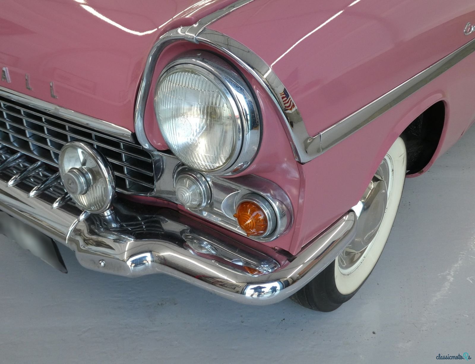 1958' Vauxhall Cresta photo #4