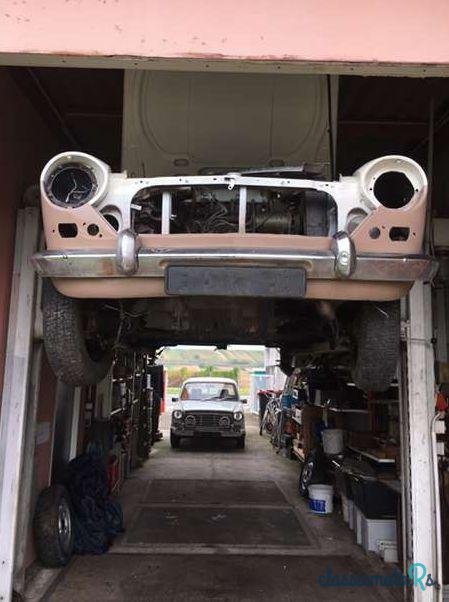 1966' Morris photo #2