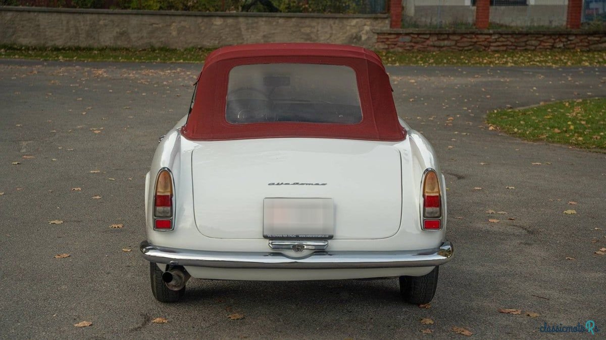 1961' Alfa Romeo 2000 photo #5
