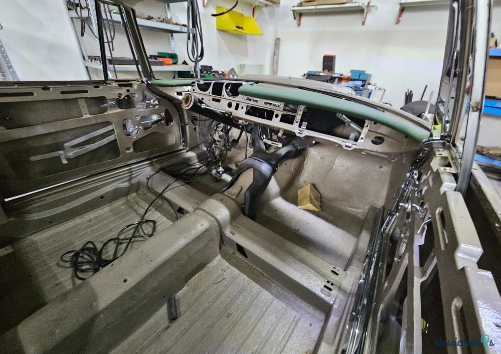 1967' Mercedes-Benz 250SE W111 photo #6