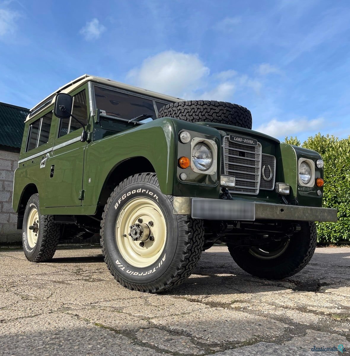 1975' Land Rover Series III photo #4